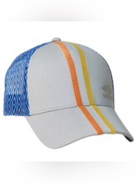 Urban Outfitters Accessories - Urban Outfitters x Umbro Exclusive Trucker Snapback NWT